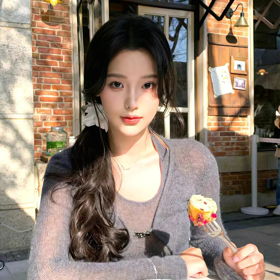 抓着彩虹的男人